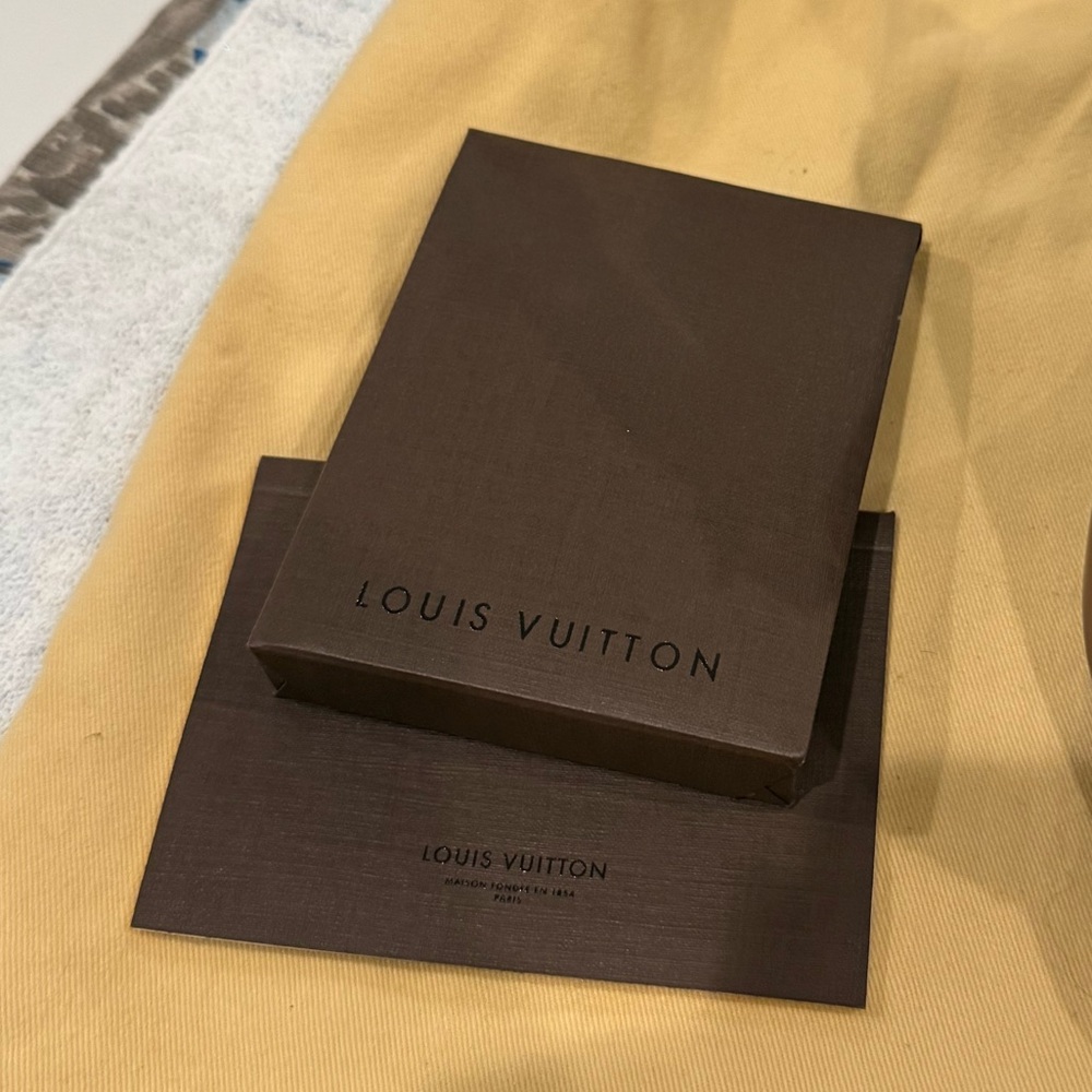 Louis Vuitton Dark Red Heels with Gold Accents - Picture 5 of 5